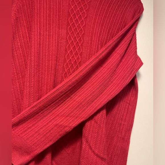 Alia Red Women’s Pull Over Sweater Size Large - Picture 3 of 9